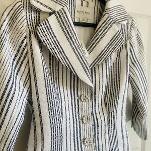 NWT White House Black Market Textured Blazer and Matching Skirt Set
